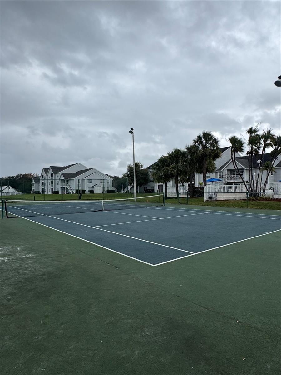 Image 15 of 17 For 1218 Bermuda Lakes Lane 201