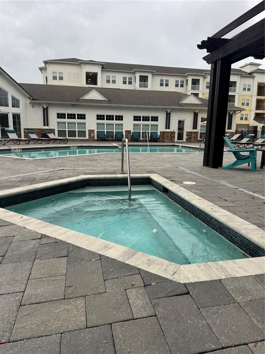 Image 16 of 17 For 1218 Bermuda Lakes Lane 201