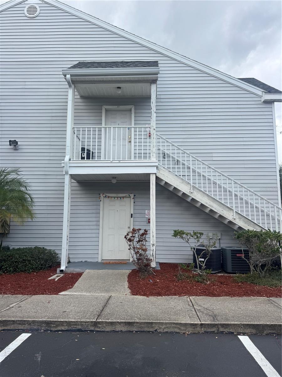 Image 2 of 17 For 1218 Bermuda Lakes Lane 201