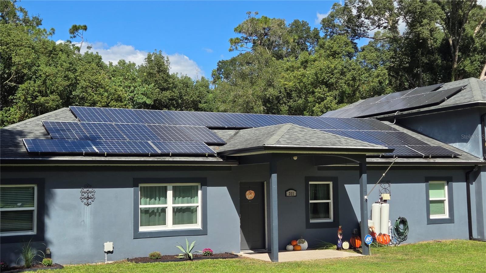 Image 6 of 92 For 311 Lewis Avenue