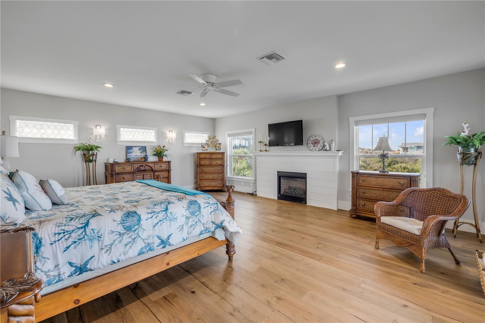 Image 46 of 76 For 1 Mar Azul N