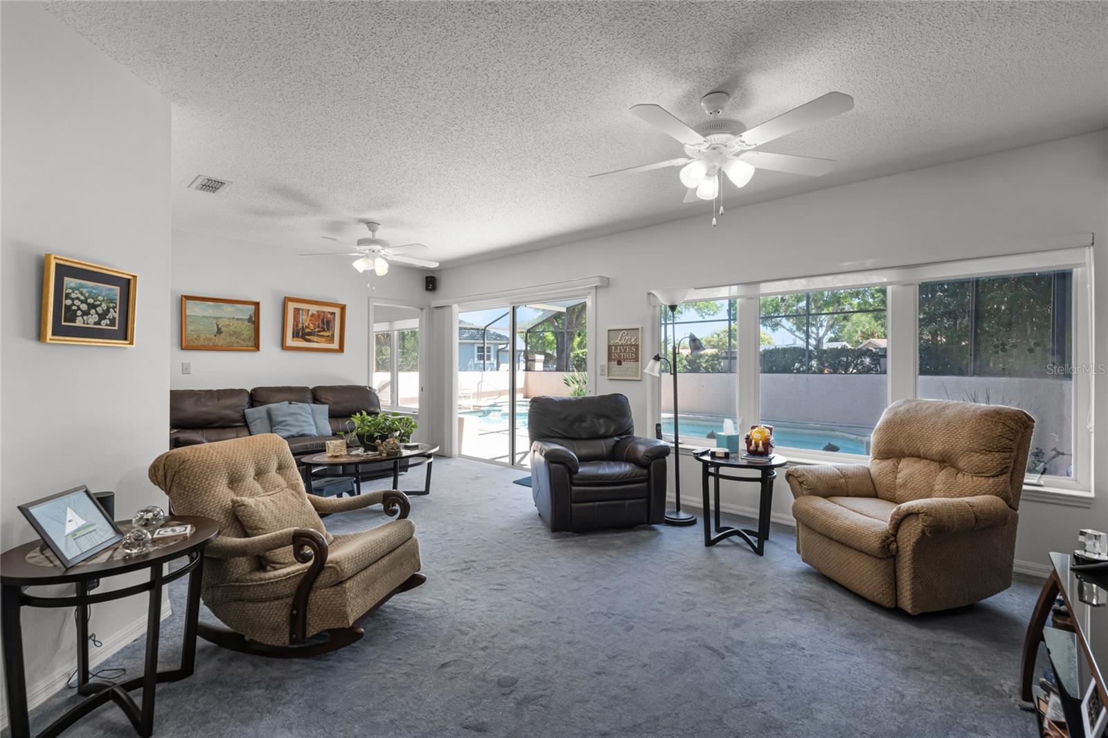 Image 21 of 30 For 4019 Lake Mirage Boulevard