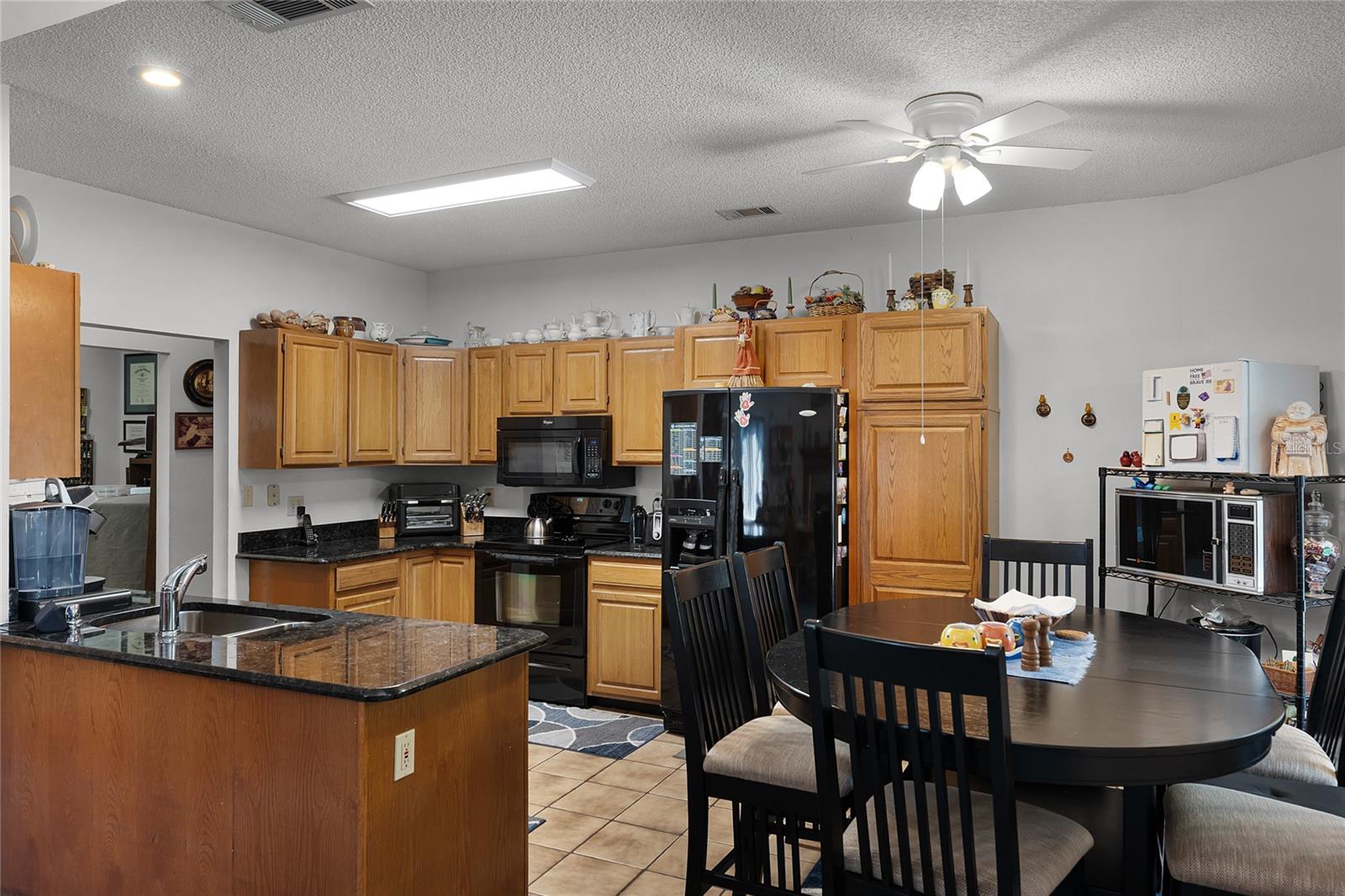 Image 7 of 30 For 4019 Lake Mirage Boulevard