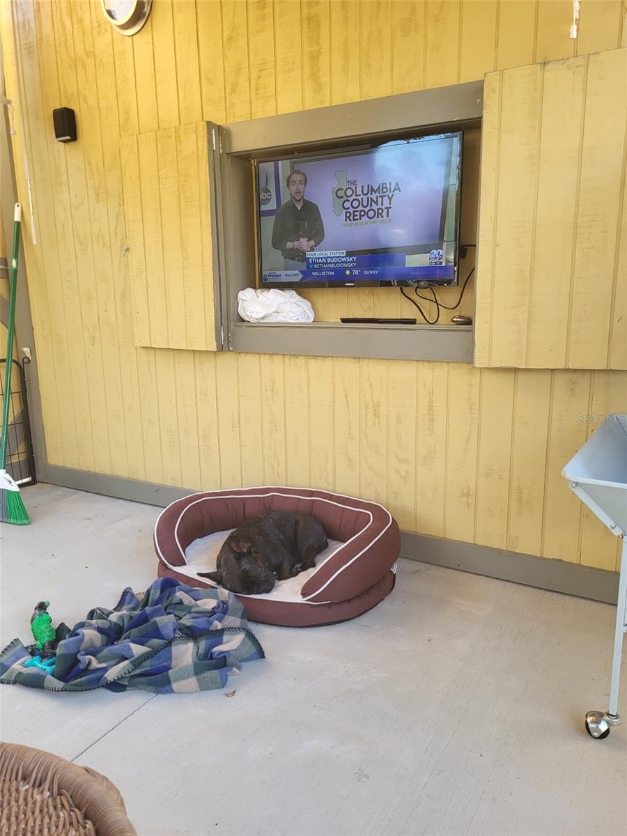 Image 23 of 61 For 2845 104th Avenue