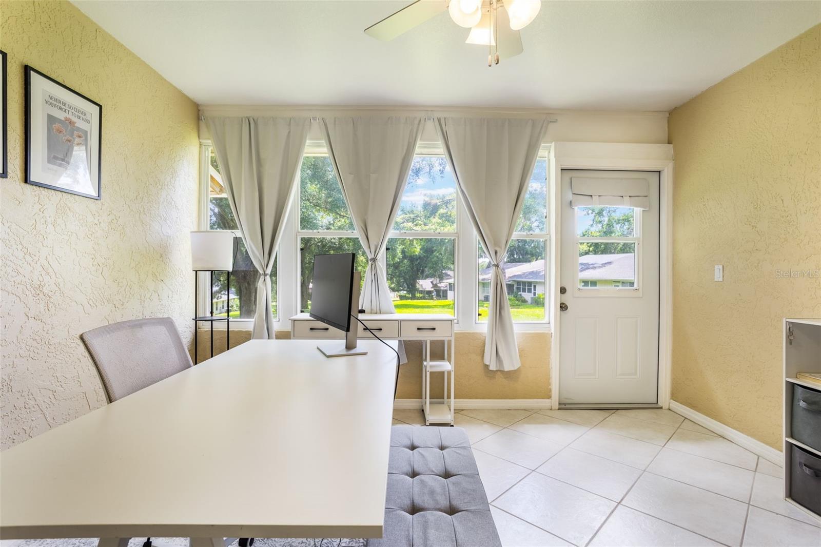 Image 11 of 25 For 8932 Village Green Boulevard