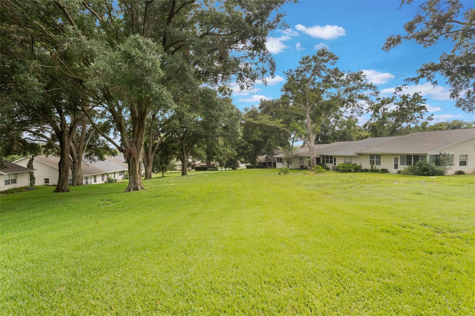 Image 18 of 25 For 8932 Village Green Boulevard