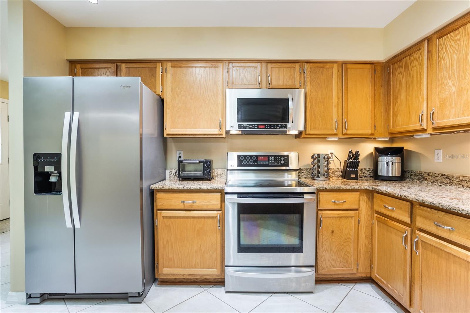 Image 8 of 25 For 8932 Village Green Boulevard