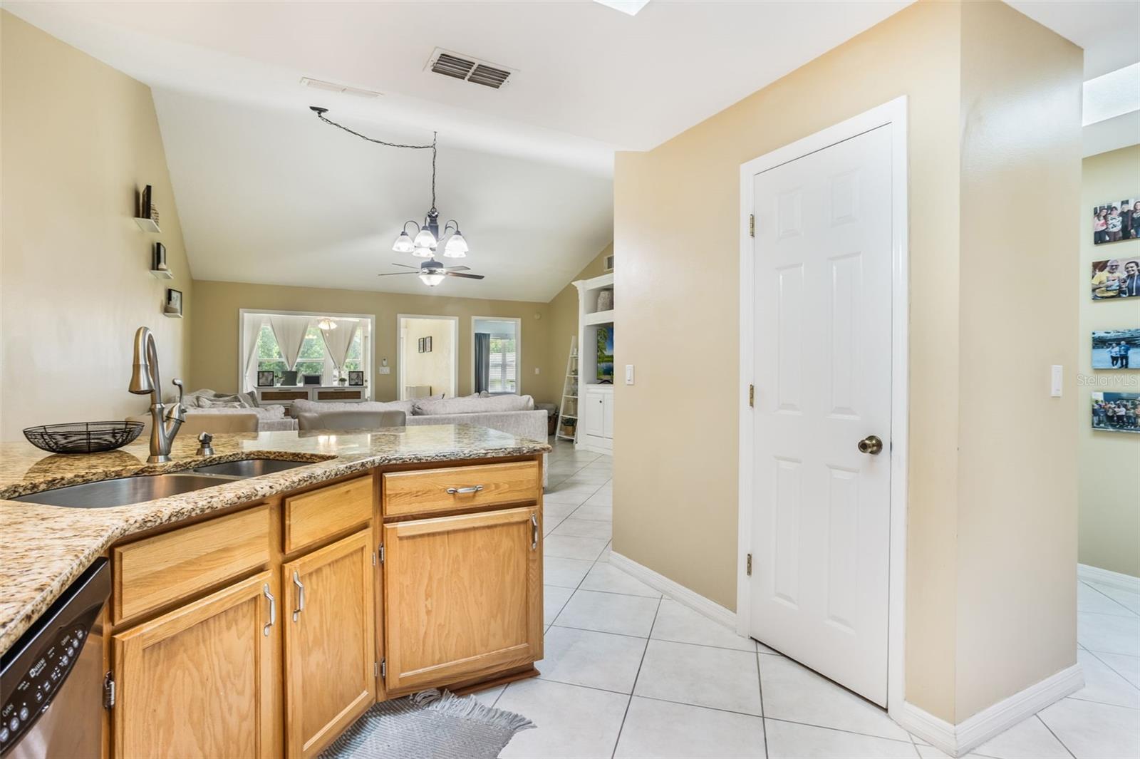 Image 9 of 25 For 8932 Village Green Boulevard