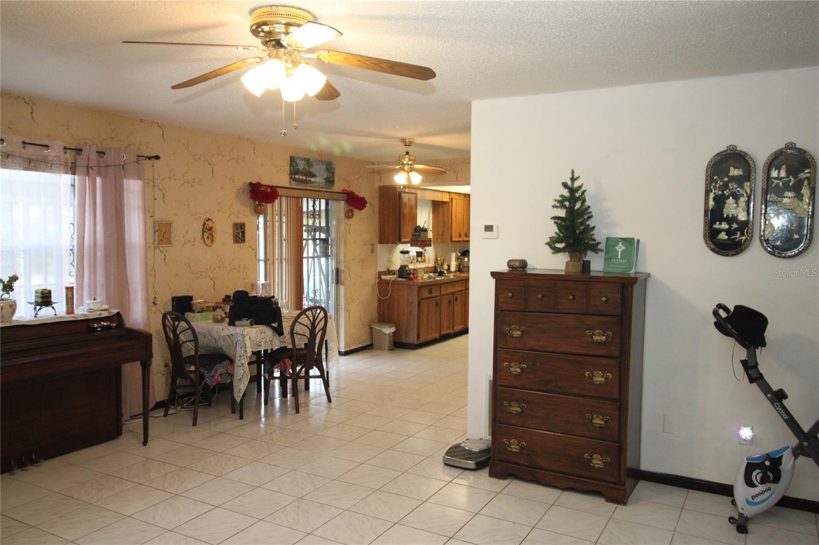 Image 7 of 12 For 6811 Alpert Drive