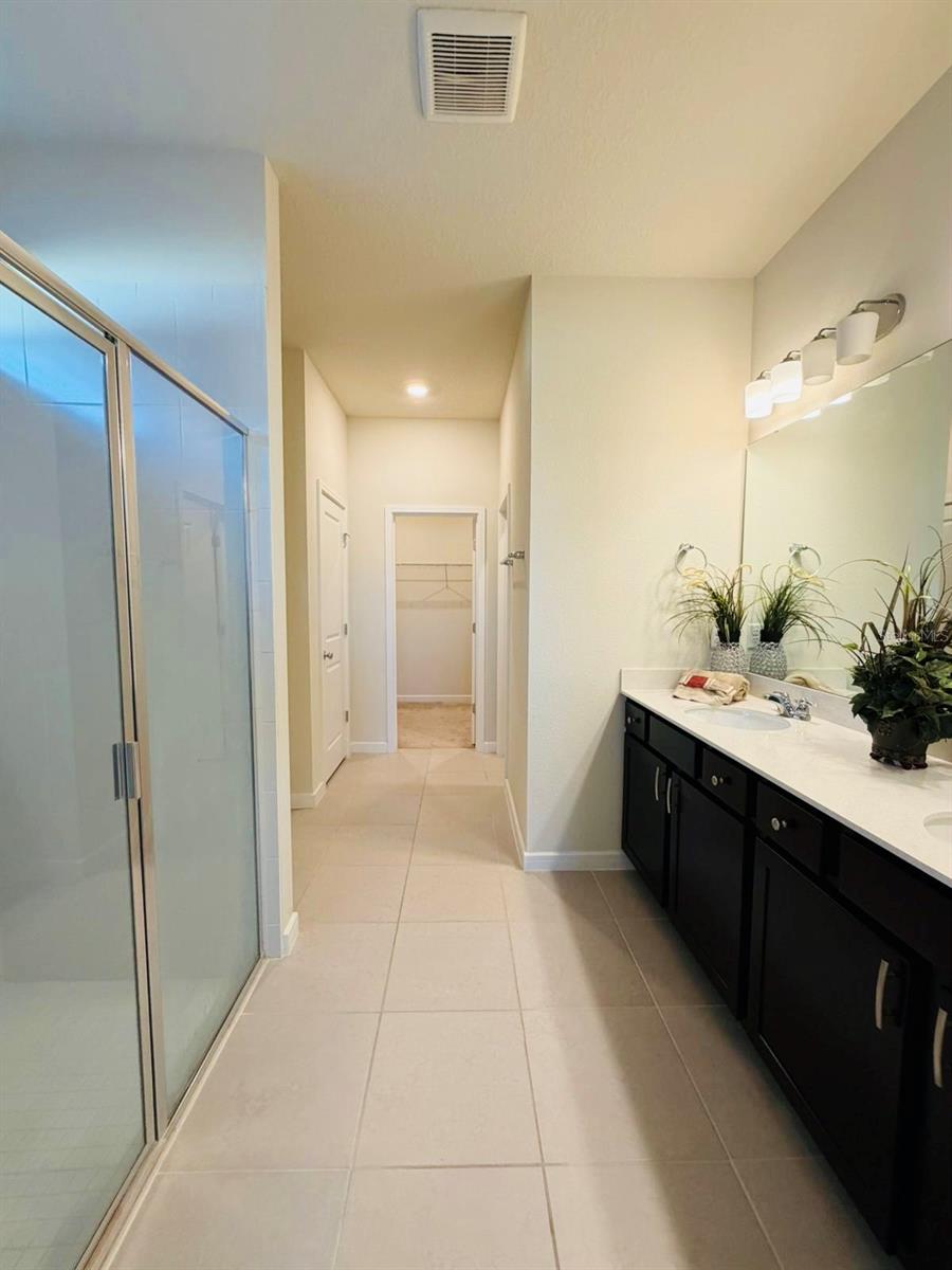 Image 9 of 23 For 13049 Skyway Lane