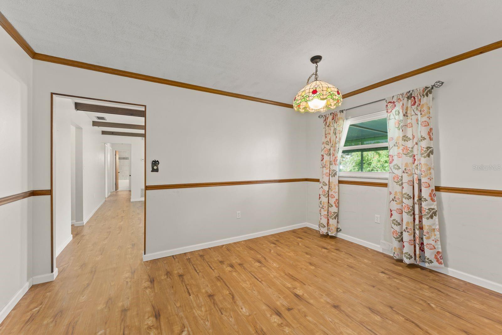 Image 7 of 38 For 96 Winter Park Drive