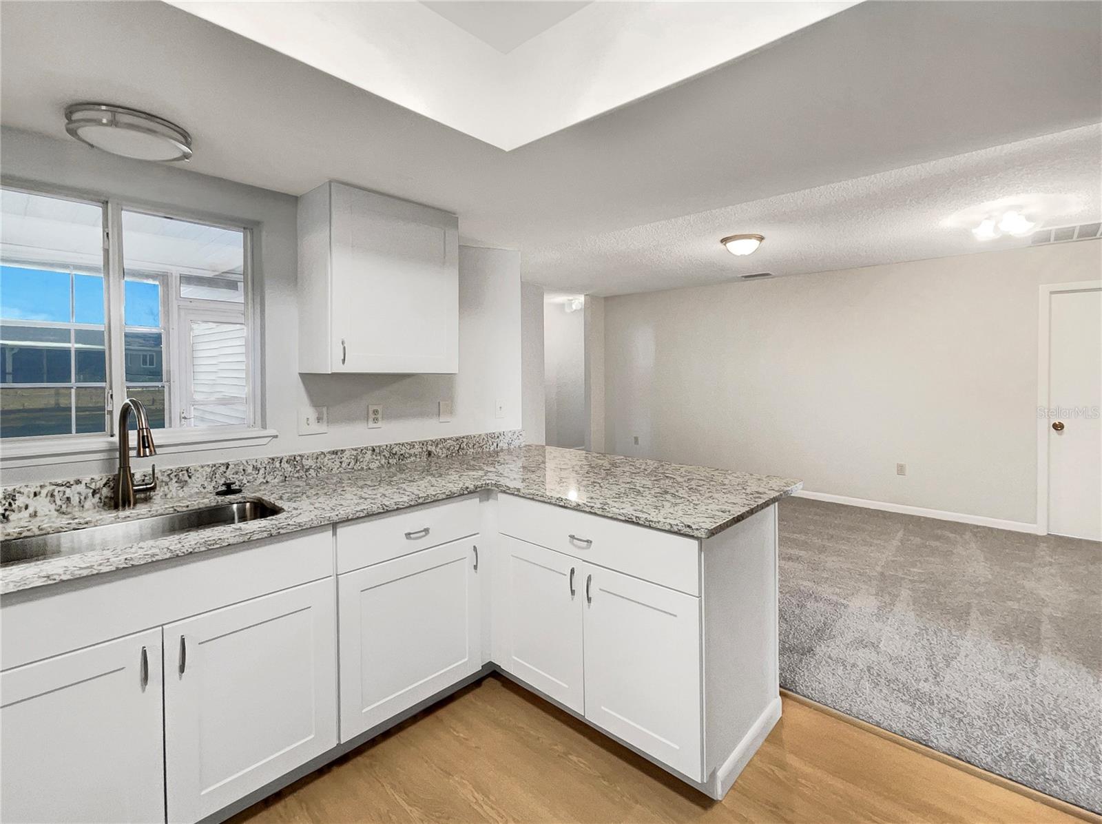 Image 10 of 47 For 10785 78th Avenue