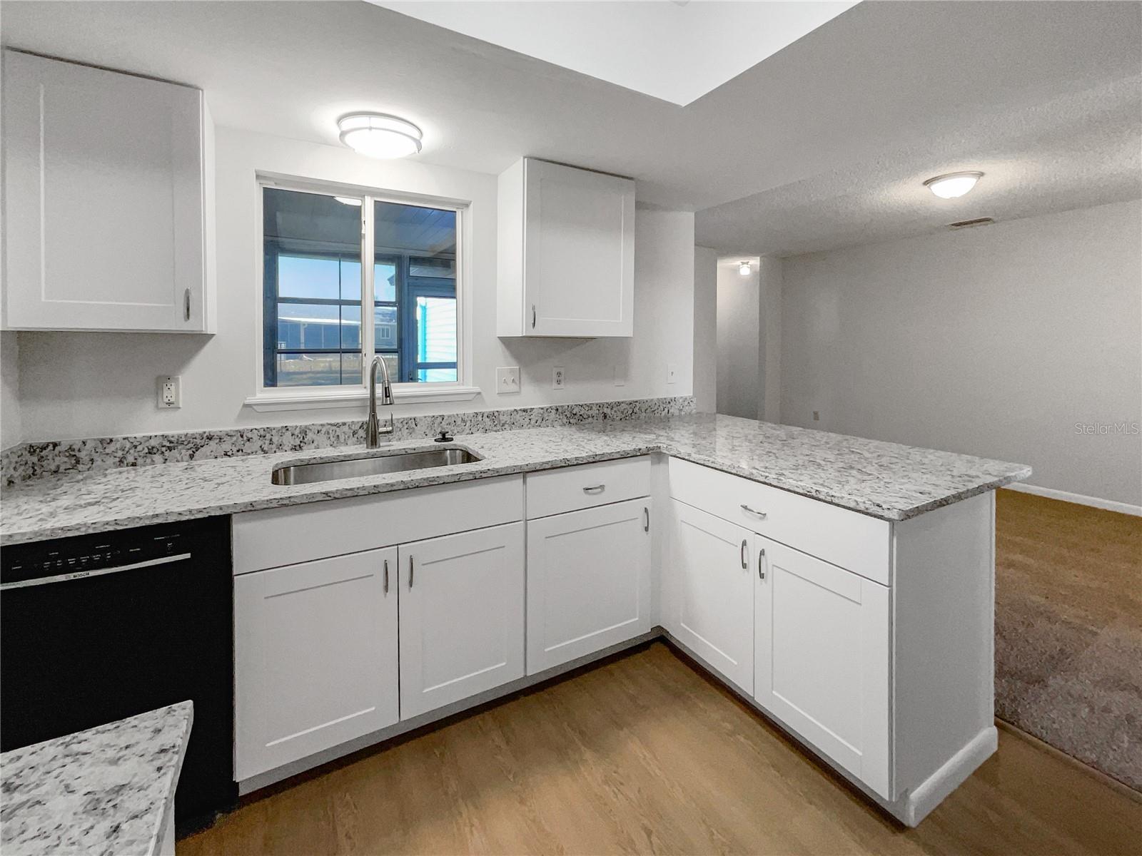 Image 8 of 47 For 10785 78th Avenue