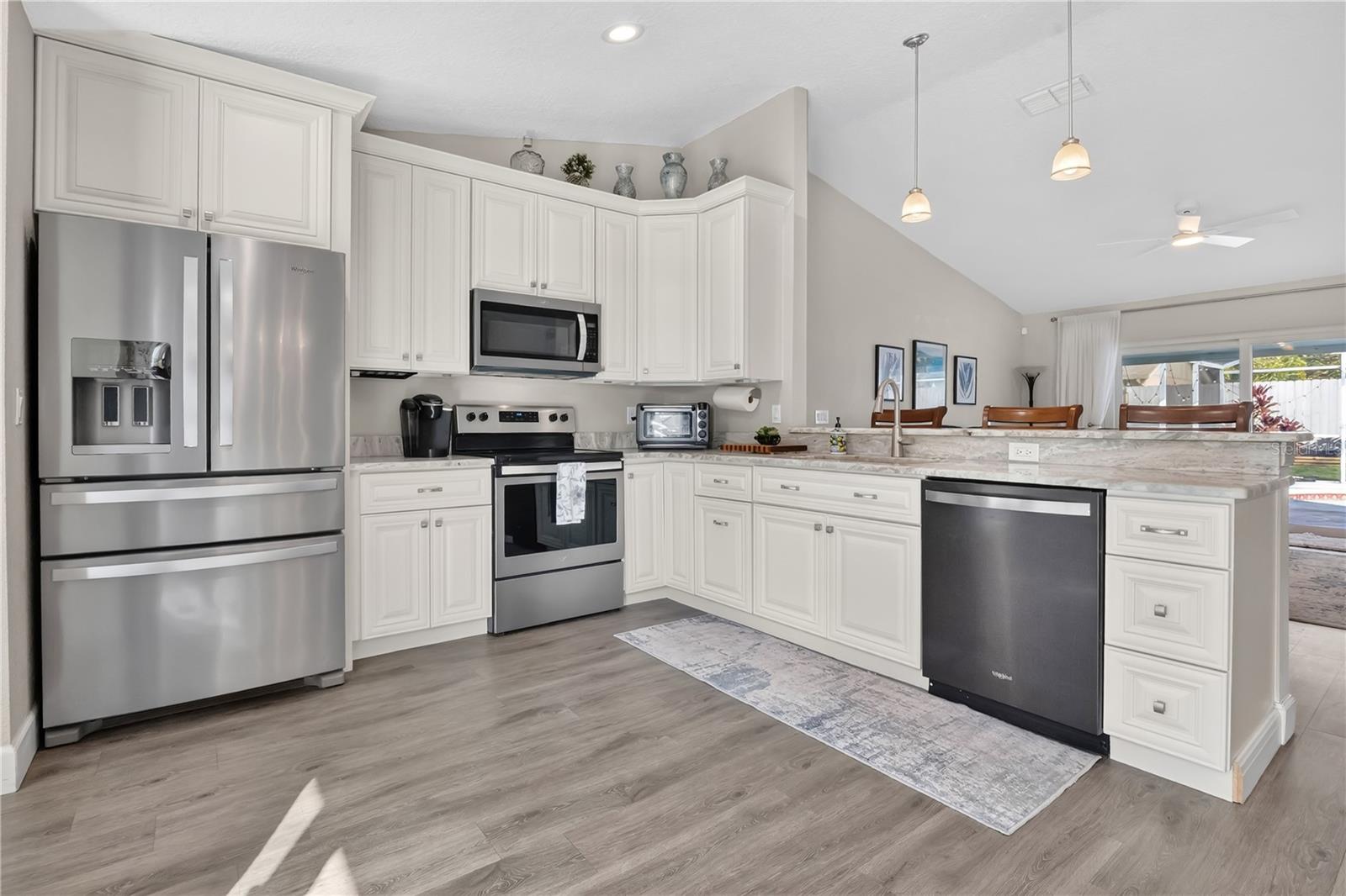 Image 7 of 29 For 9426 Palm Tree Drive