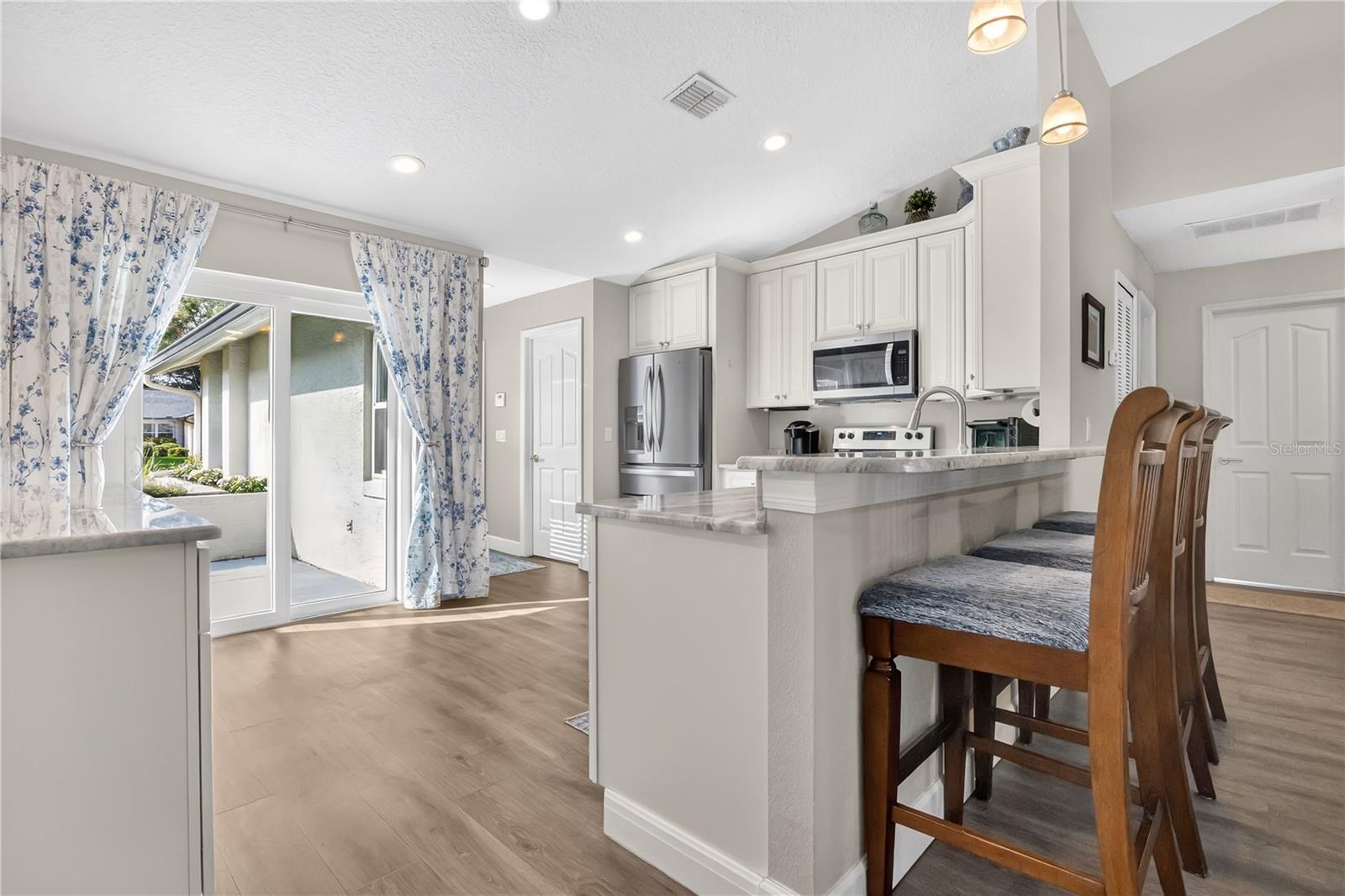 Image 8 of 29 For 9426 Palm Tree Drive