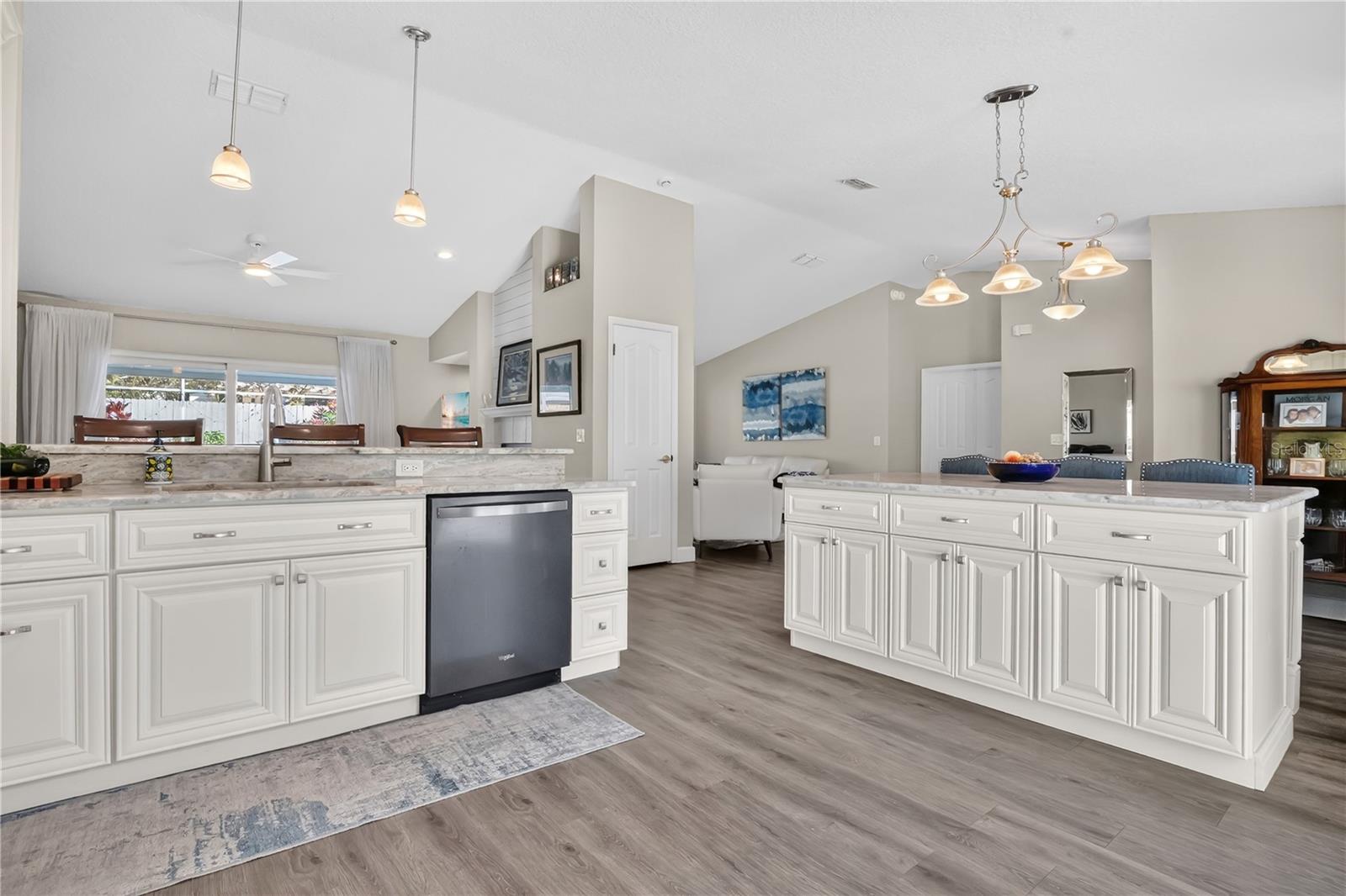 Image 9 of 29 For 9426 Palm Tree Drive