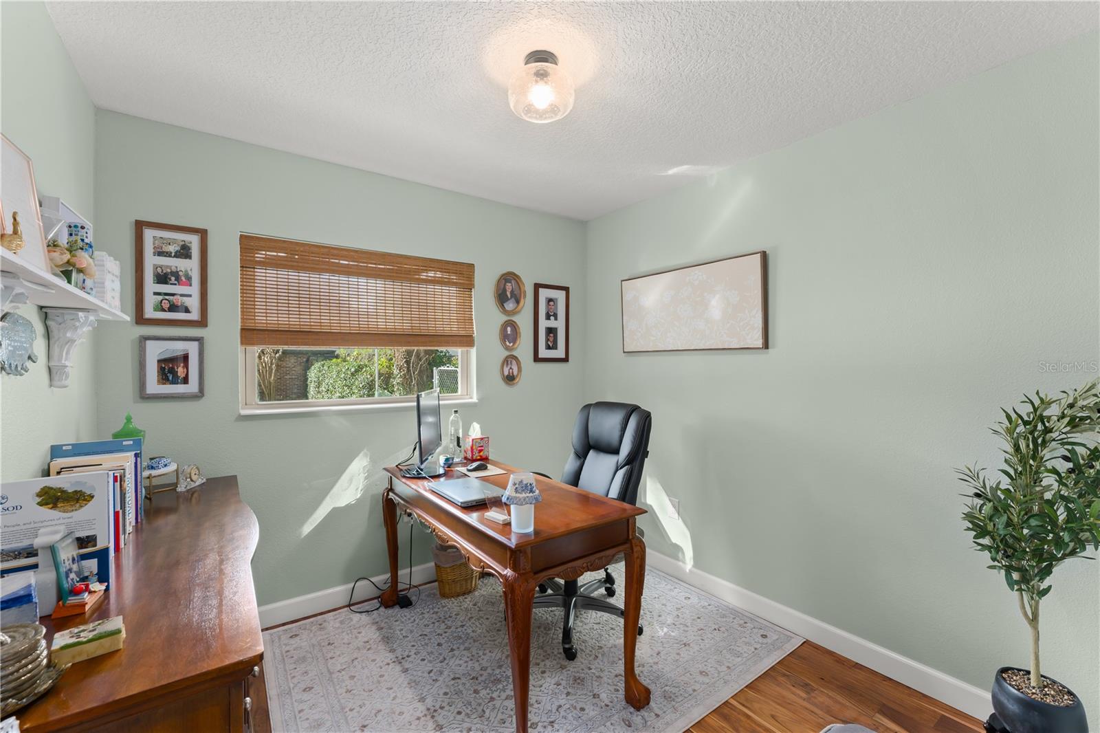 Image 16 of 75 For 1209 Roxboro Road