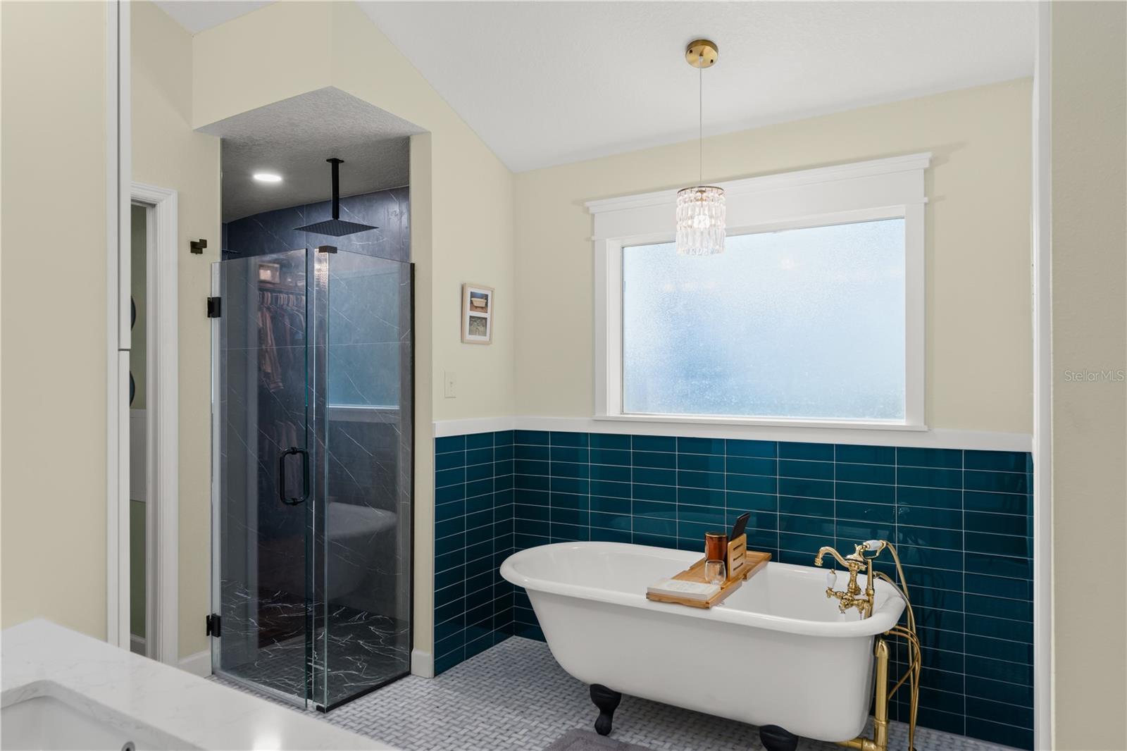 Image 30 of 75 For 1209 Roxboro Road