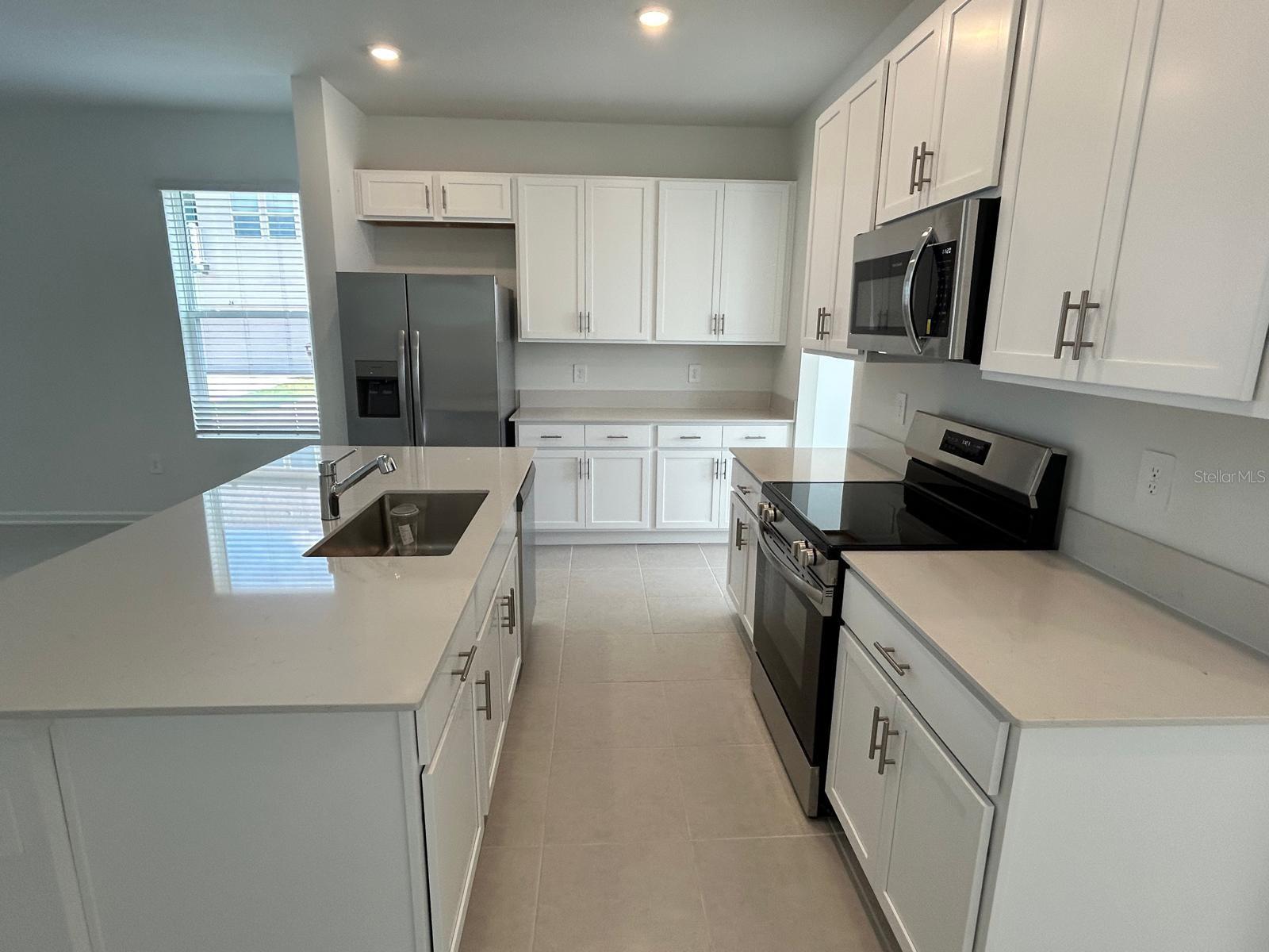 Image 6 of 42 For 1828 Bright Sky Drive