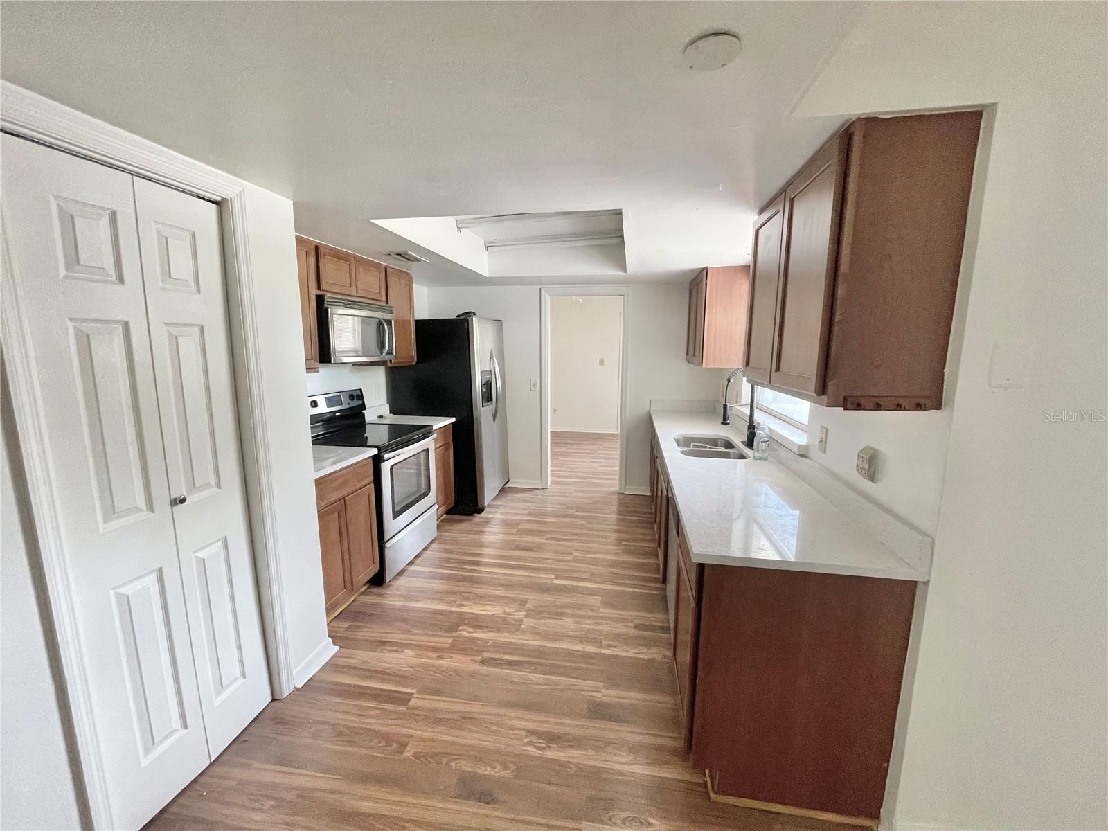 Image 11 of 33 For 5912 Altec Road