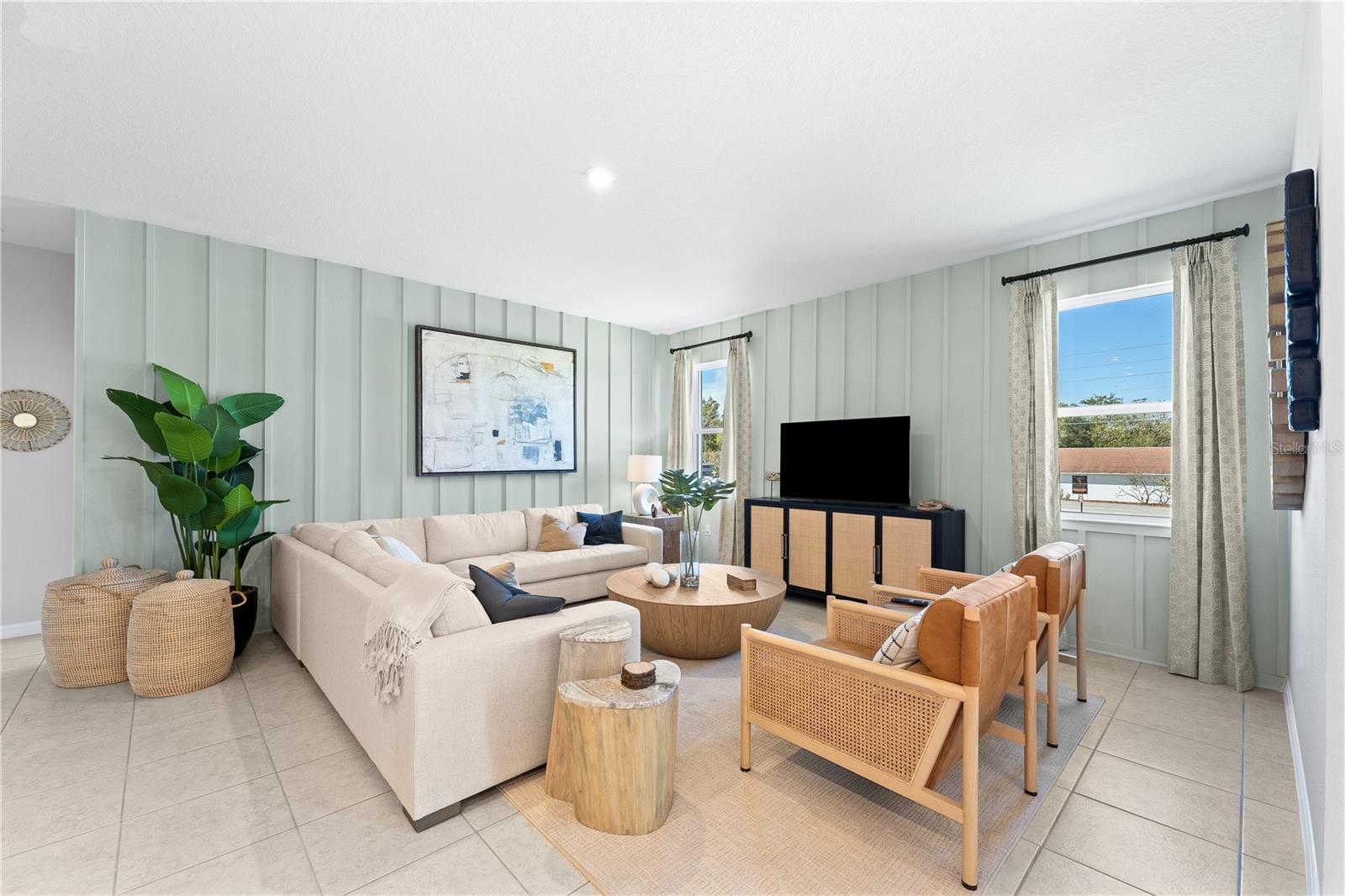 Image 6 of 32 For 1902 Horsetail Drive