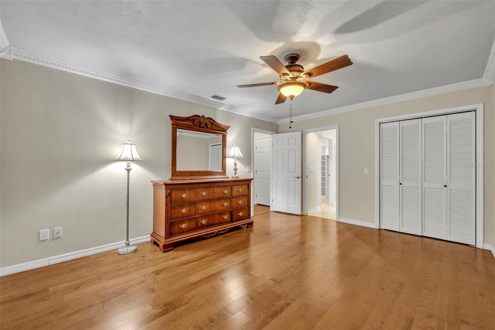 Image 26 of 62 For 652 Cadillac Drive