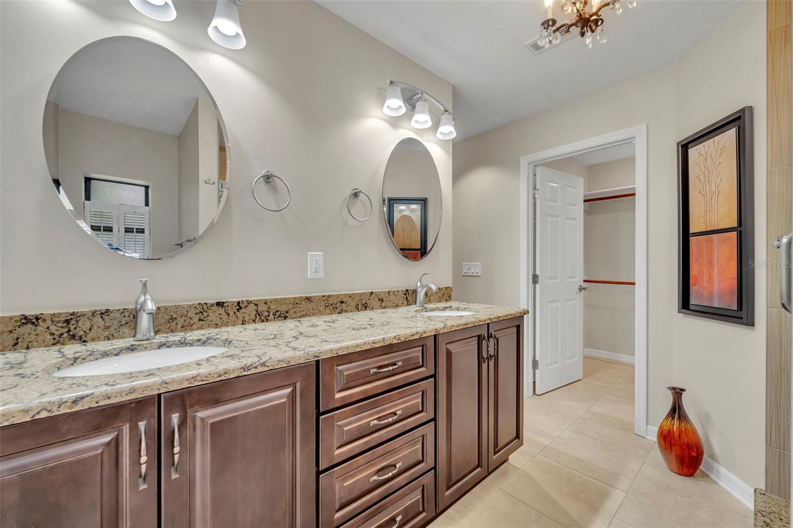 Image 28 of 62 For 652 Cadillac Drive