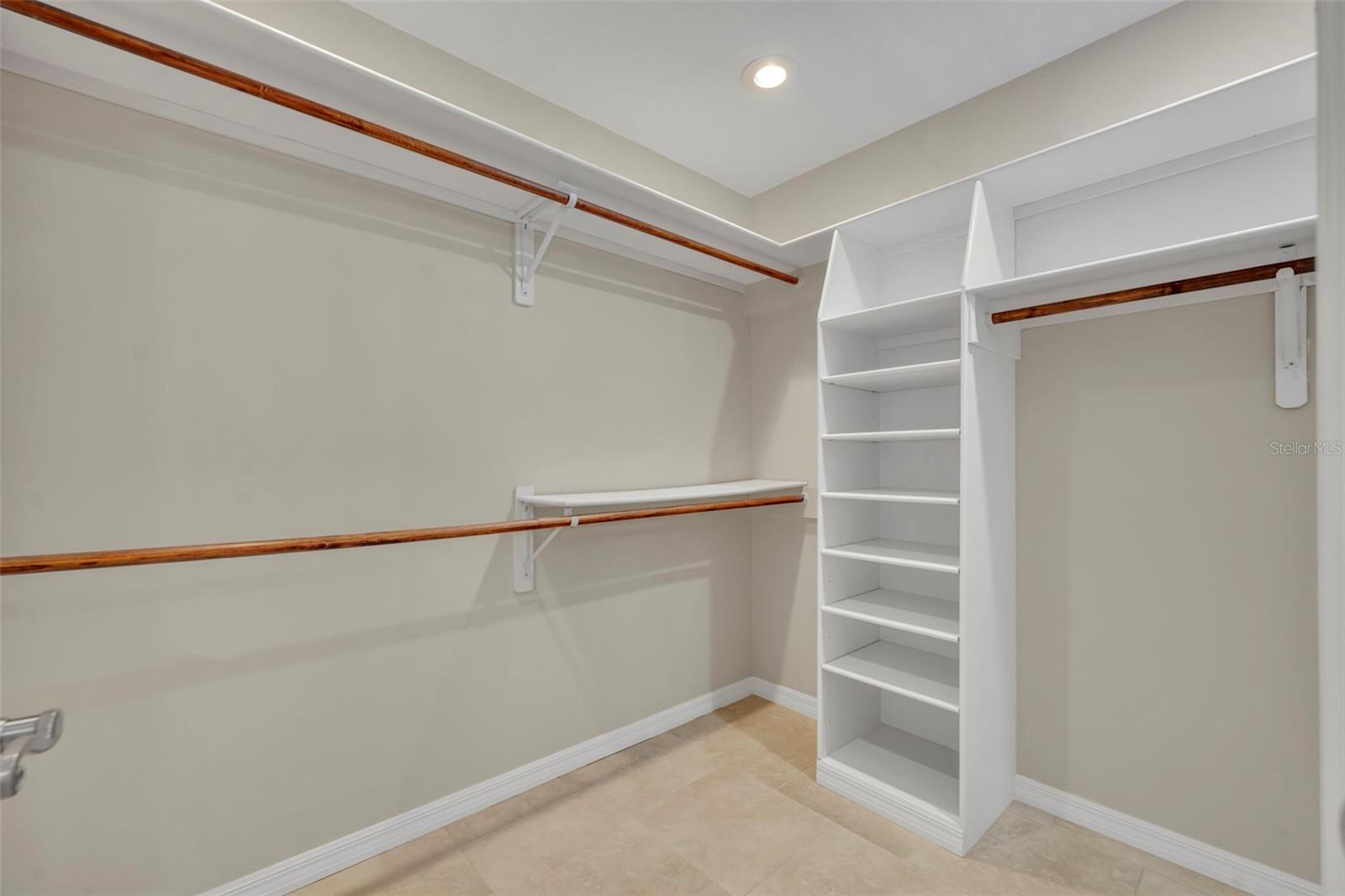 Image 29 of 62 For 652 Cadillac Drive