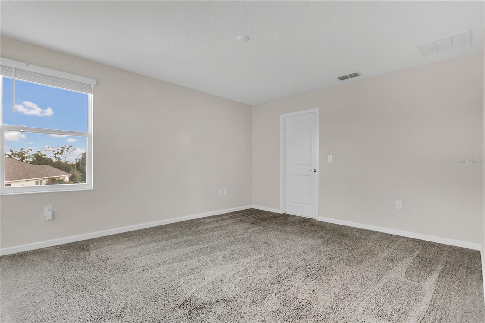 Image 18 of 36 For 2854 Black Birch Drive