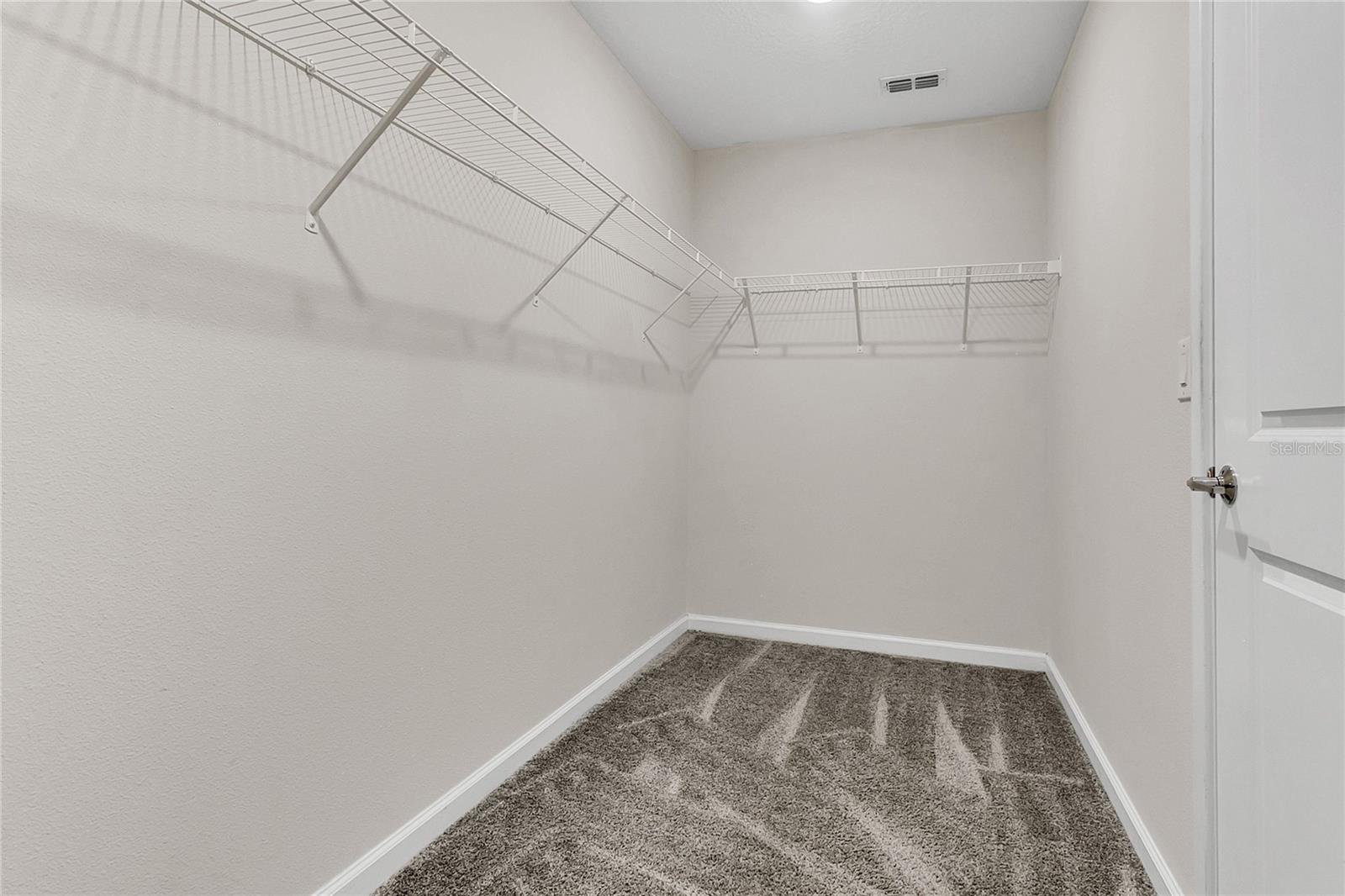 Image 20 of 36 For 2854 Black Birch Drive