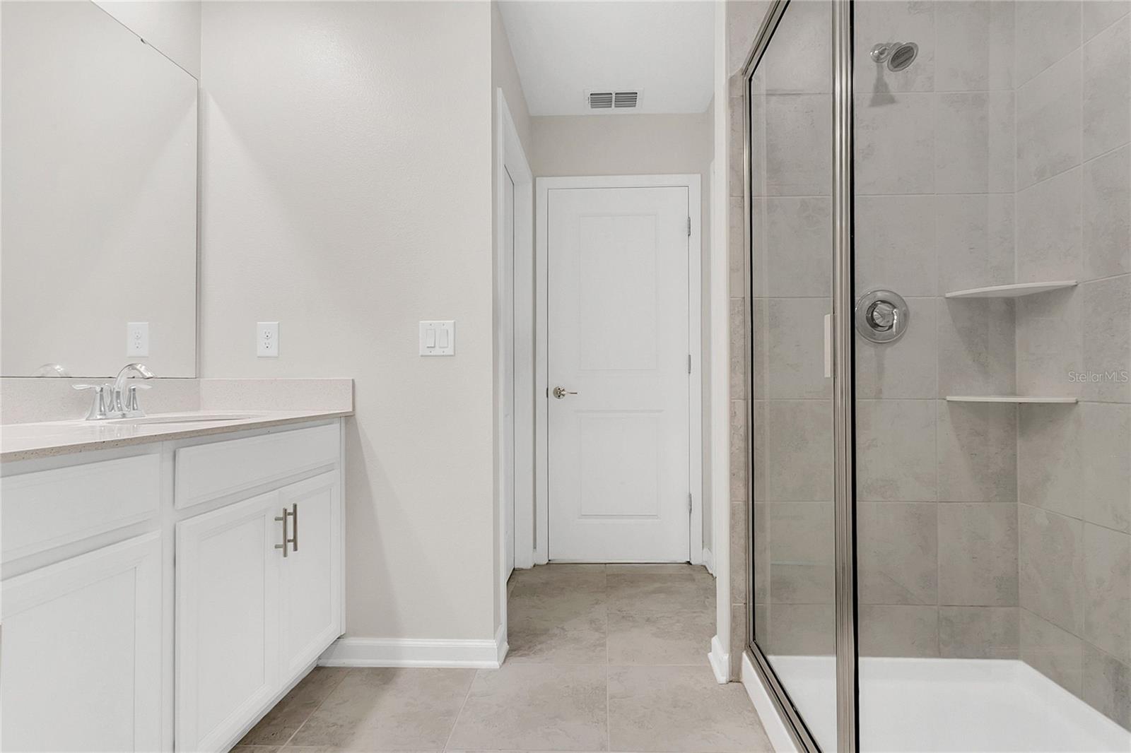 Image 22 of 36 For 2854 Black Birch Drive