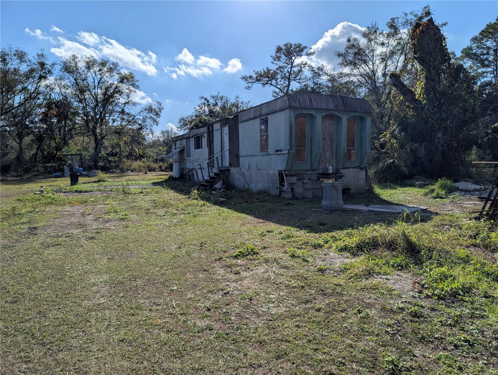 Image 2 of 36 For 25314 Luke Street