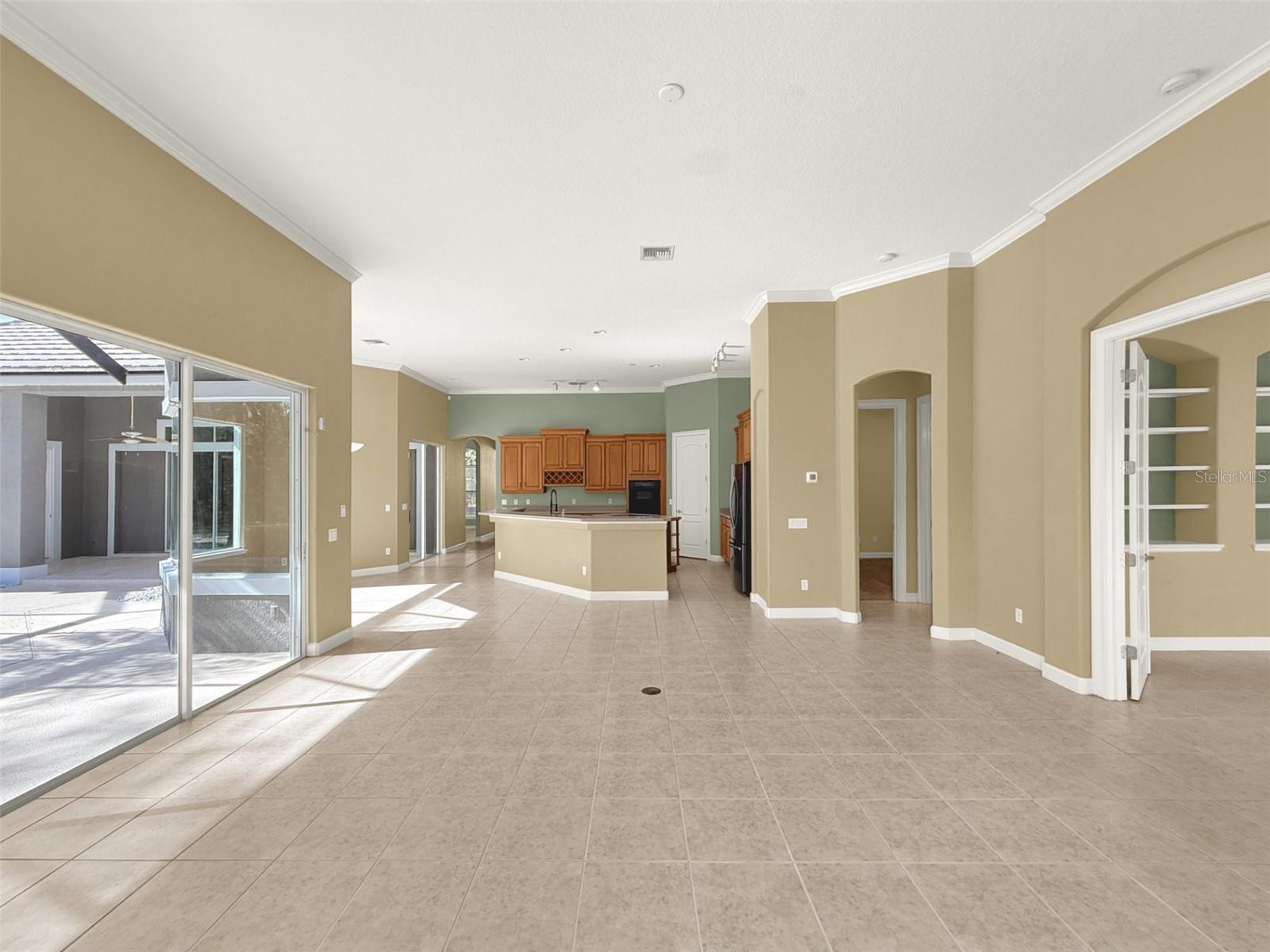 Image 15 of 54 For 5247 Vista Club Run