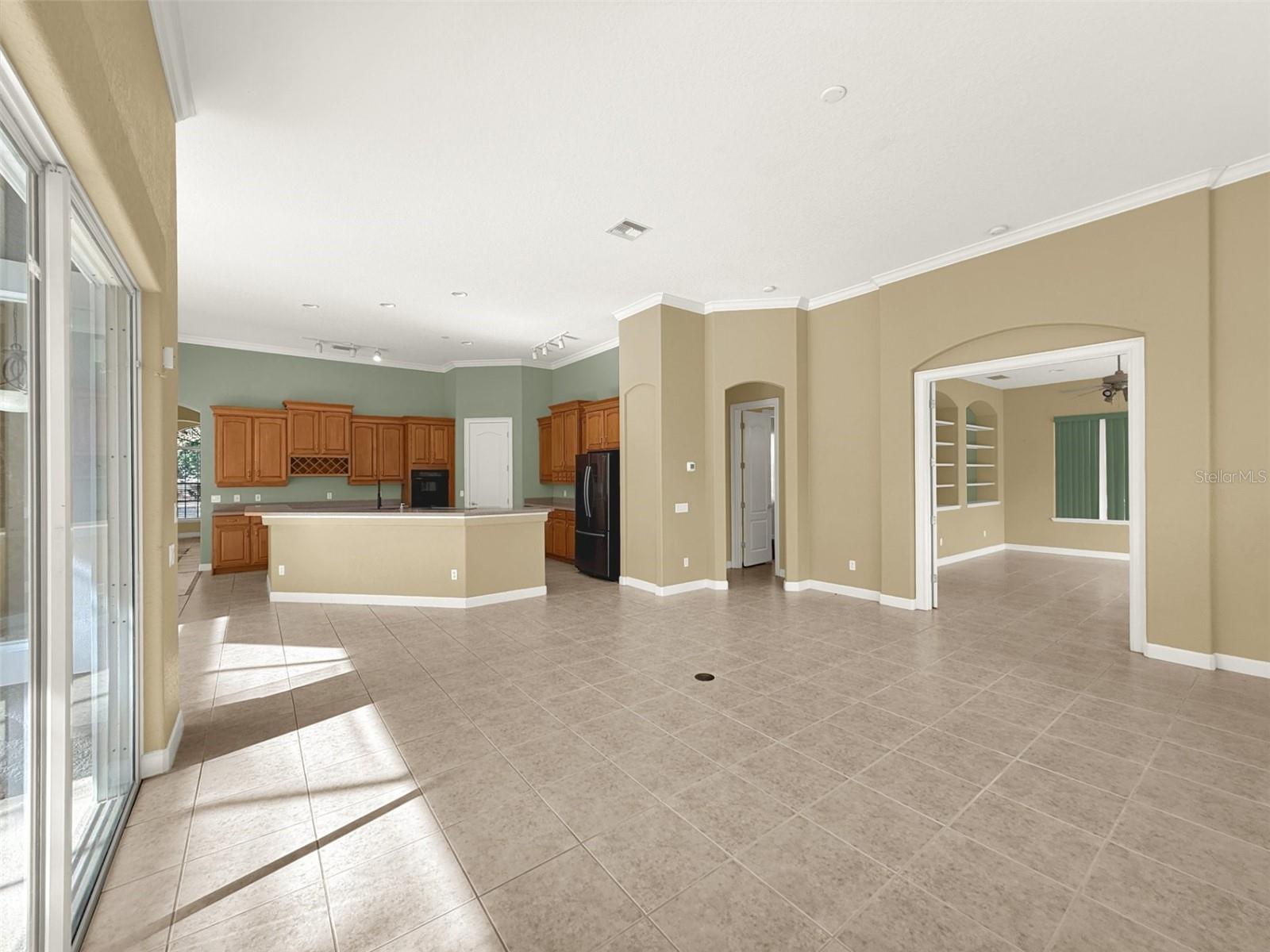 Image 16 of 54 For 5247 Vista Club Run