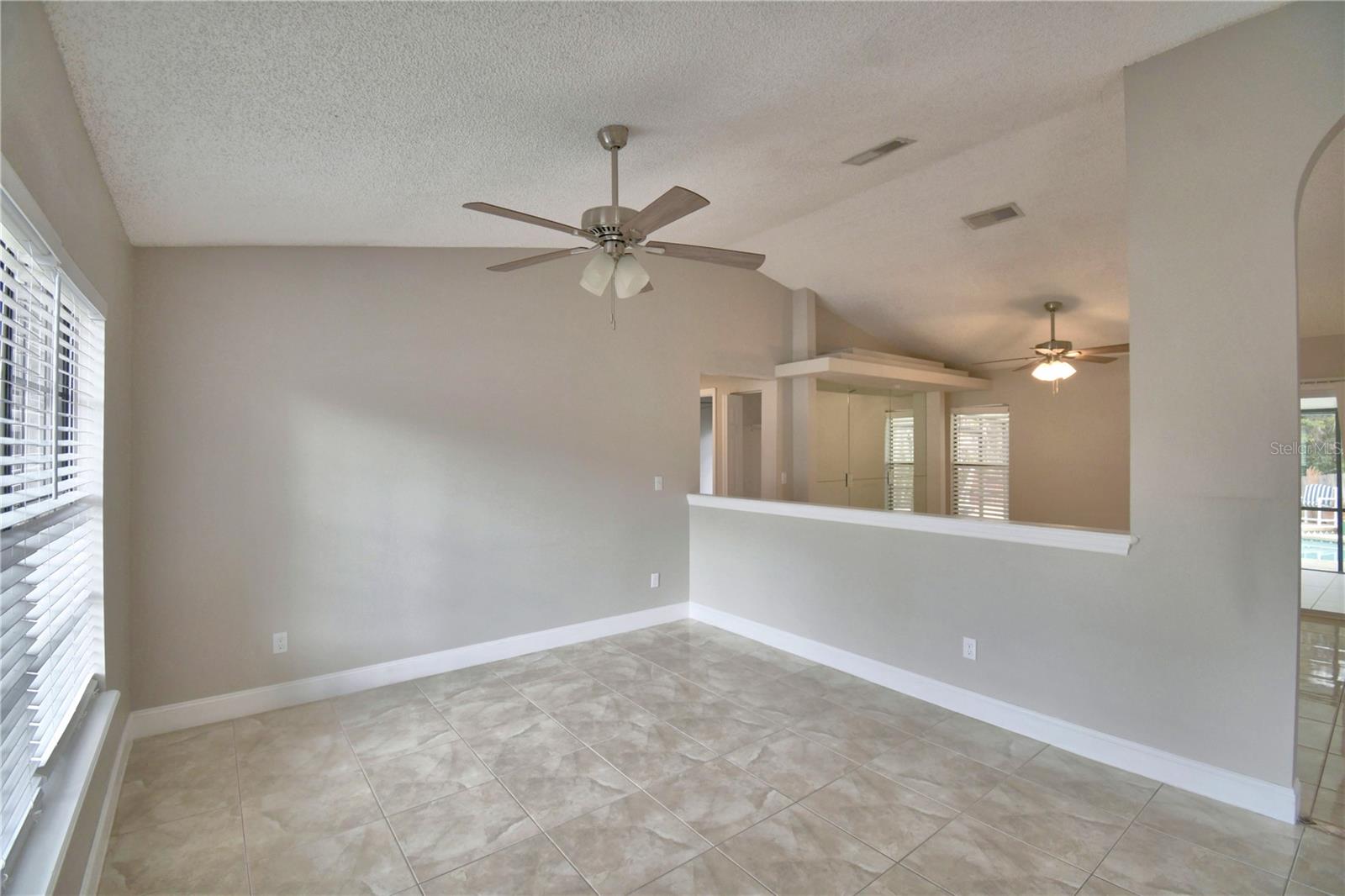 Image 16 of 55 For 531 Katherwood Court