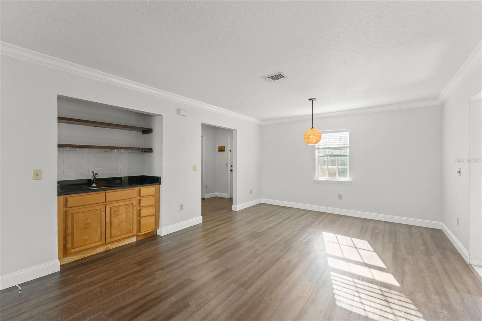 Image 10 of 34 For 1209 Clubside Drive 1209