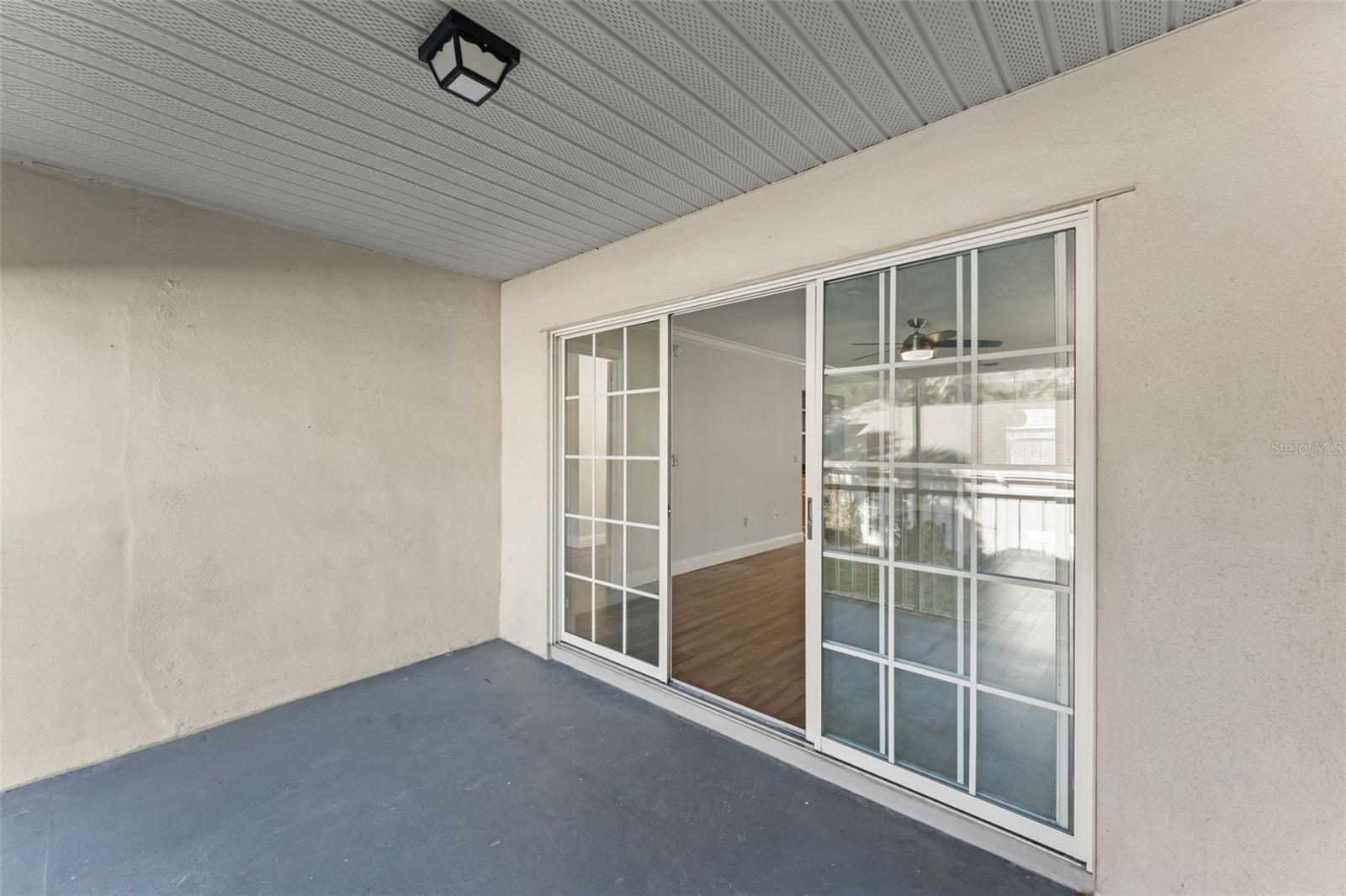 Image 33 of 34 For 1209 Clubside Drive 1209