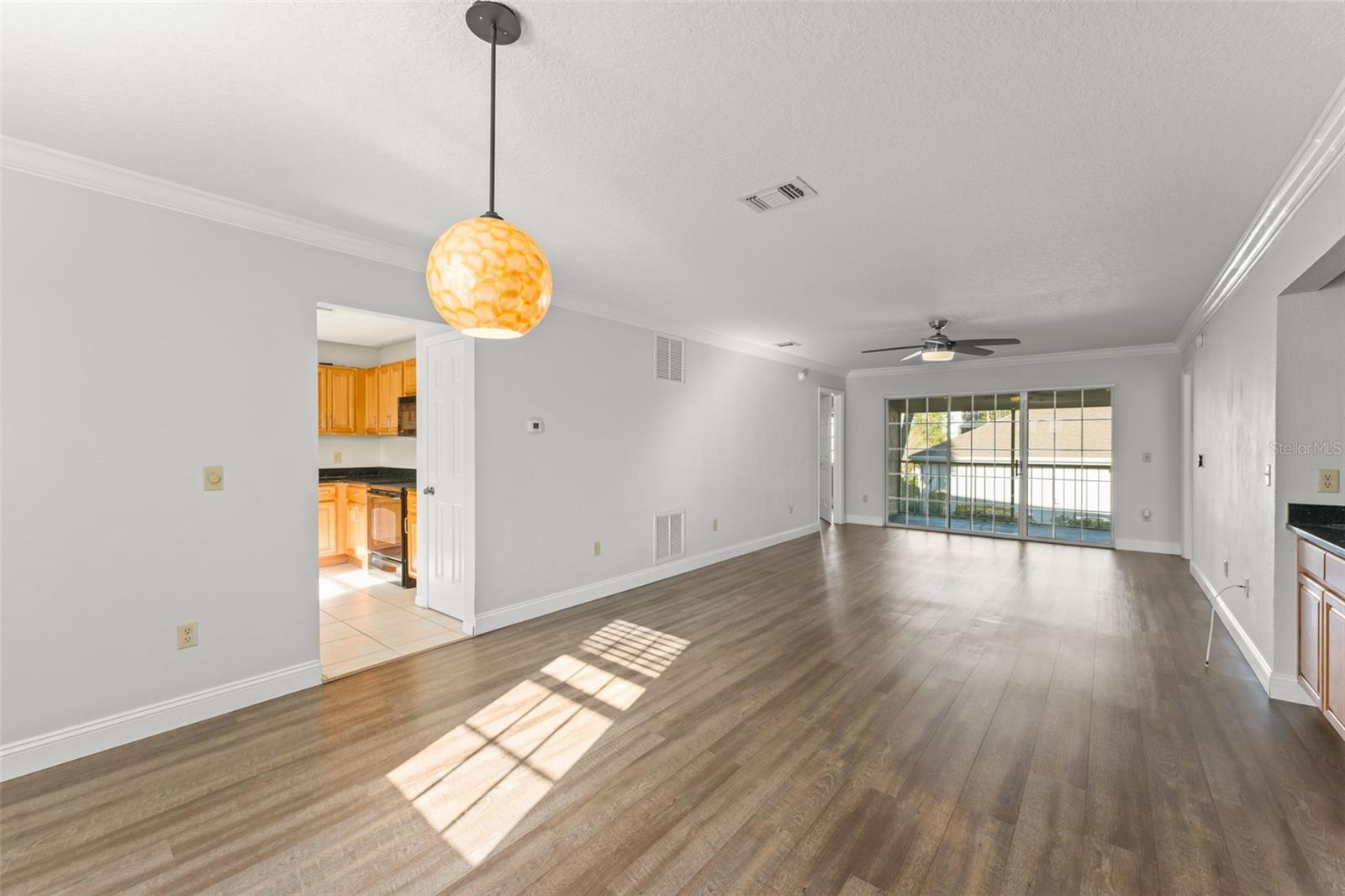 Image 8 of 34 For 1209 Clubside Drive 1209