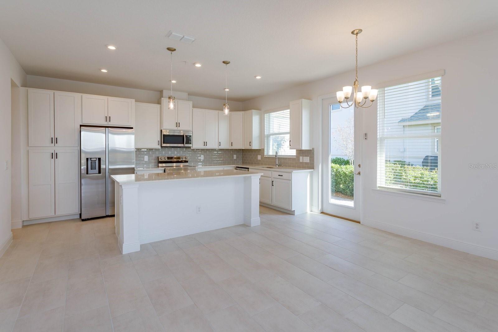 Image 10 of 26 For 6927 Nemours Parkway