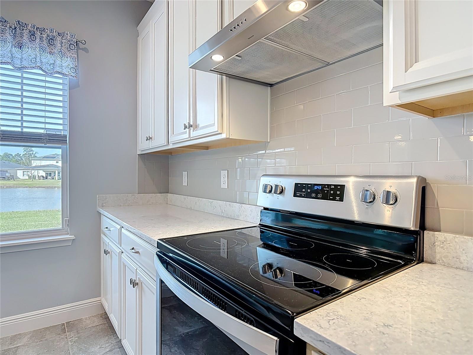 Image 5 of 50 For 5644 Estero Loop