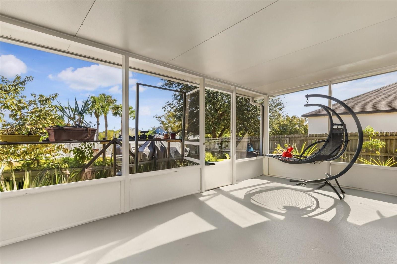 Image 33 of 39 For 5736 Royal Hills Circle