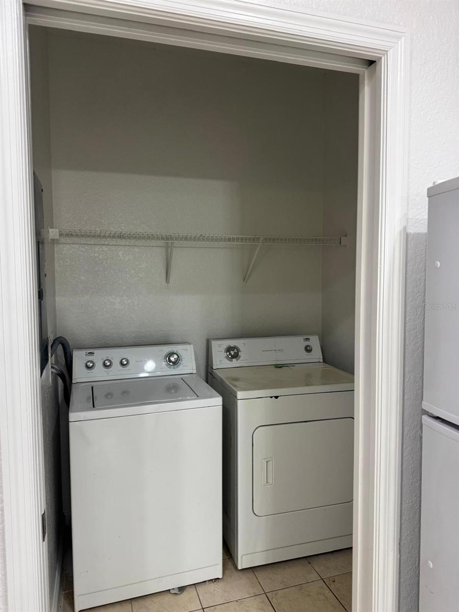 Image 19 of 26 For 3001 Greystone Loop 201