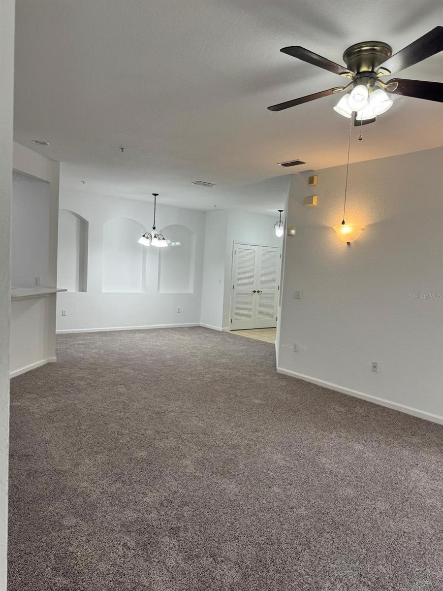 Image 3 of 26 For 3001 Greystone Loop 201