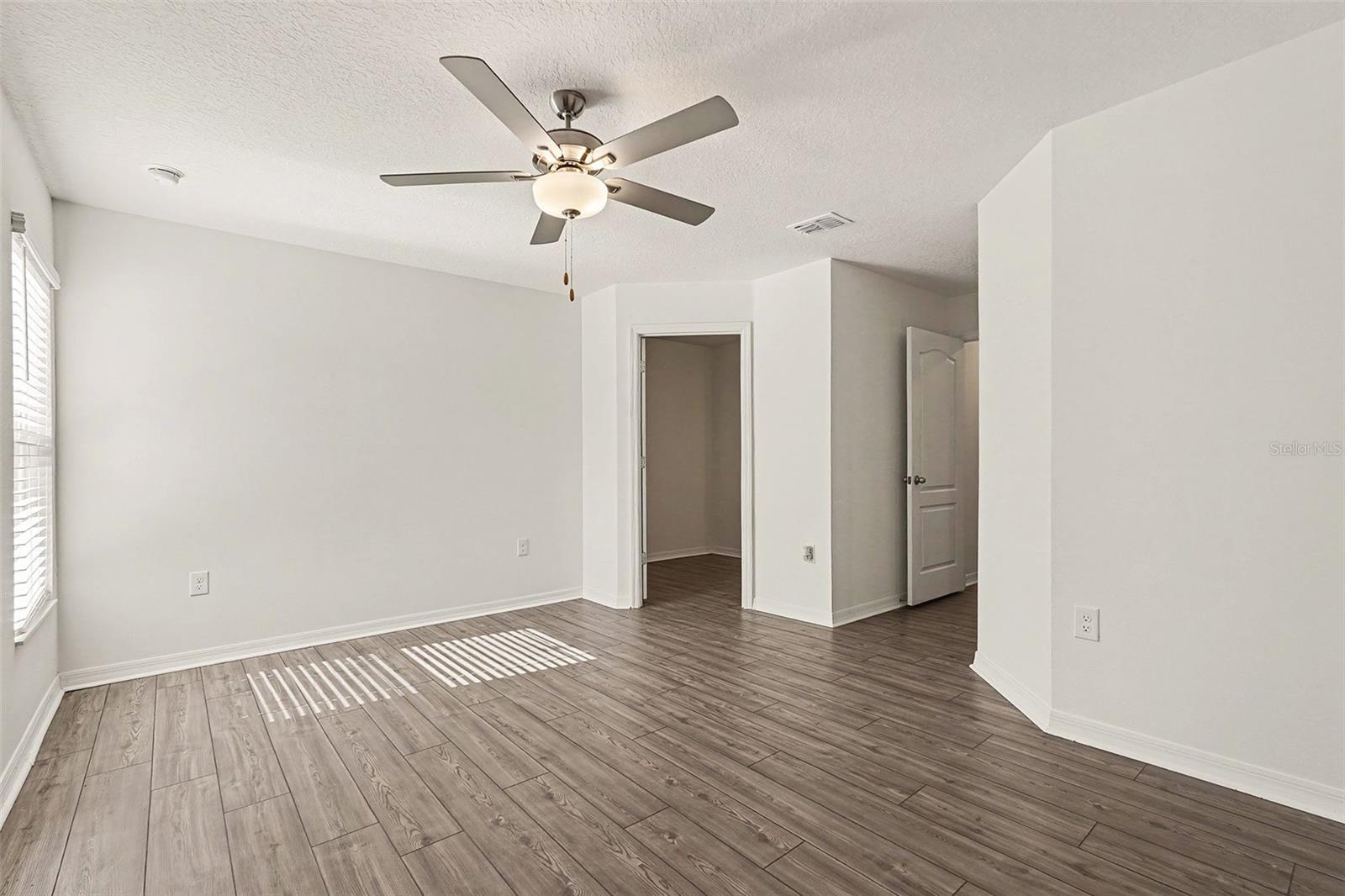 Image 19 of 34 For 1511 Hayworth Circle Nw