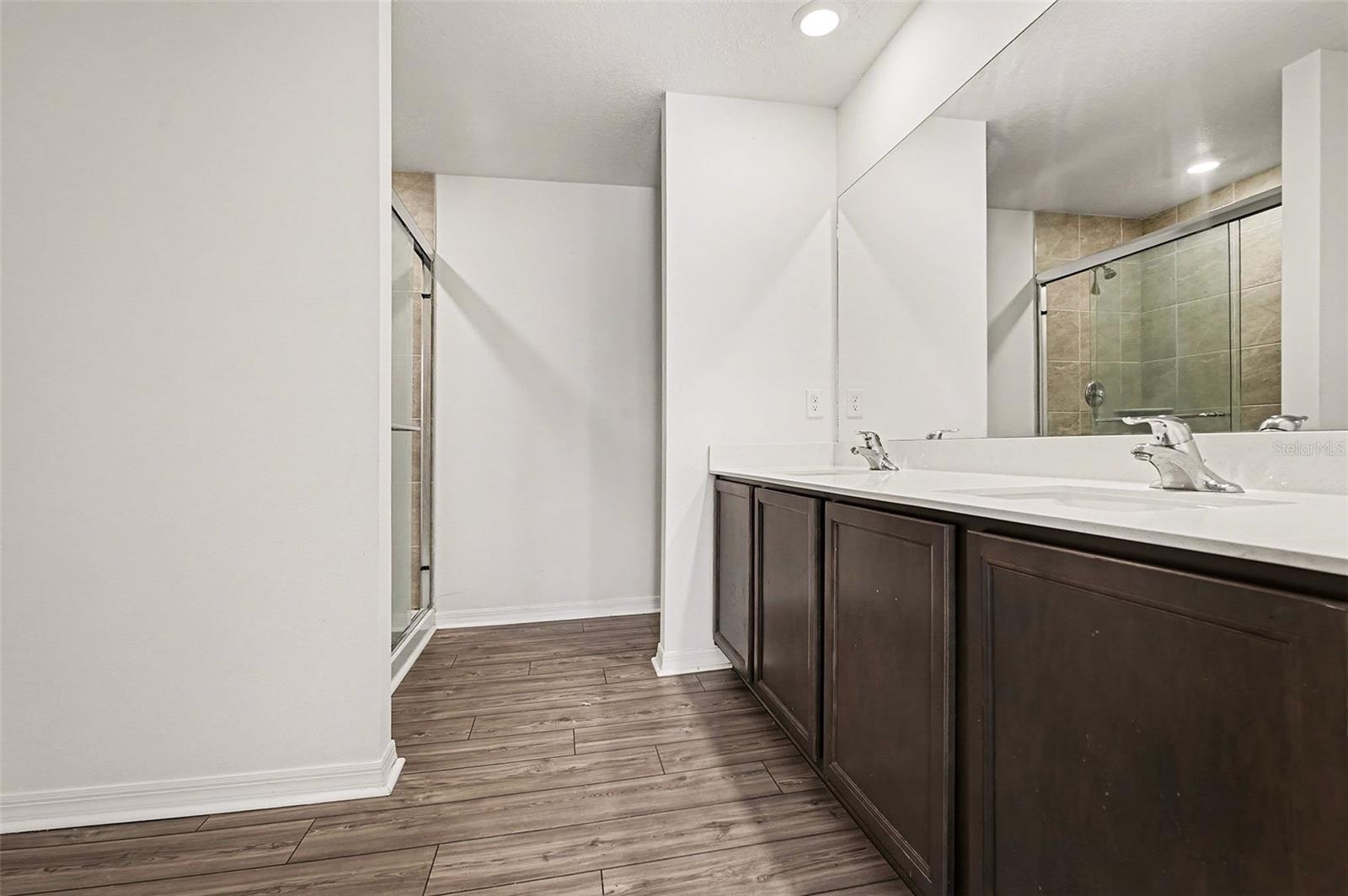 Image 20 of 34 For 1511 Hayworth Circle Nw