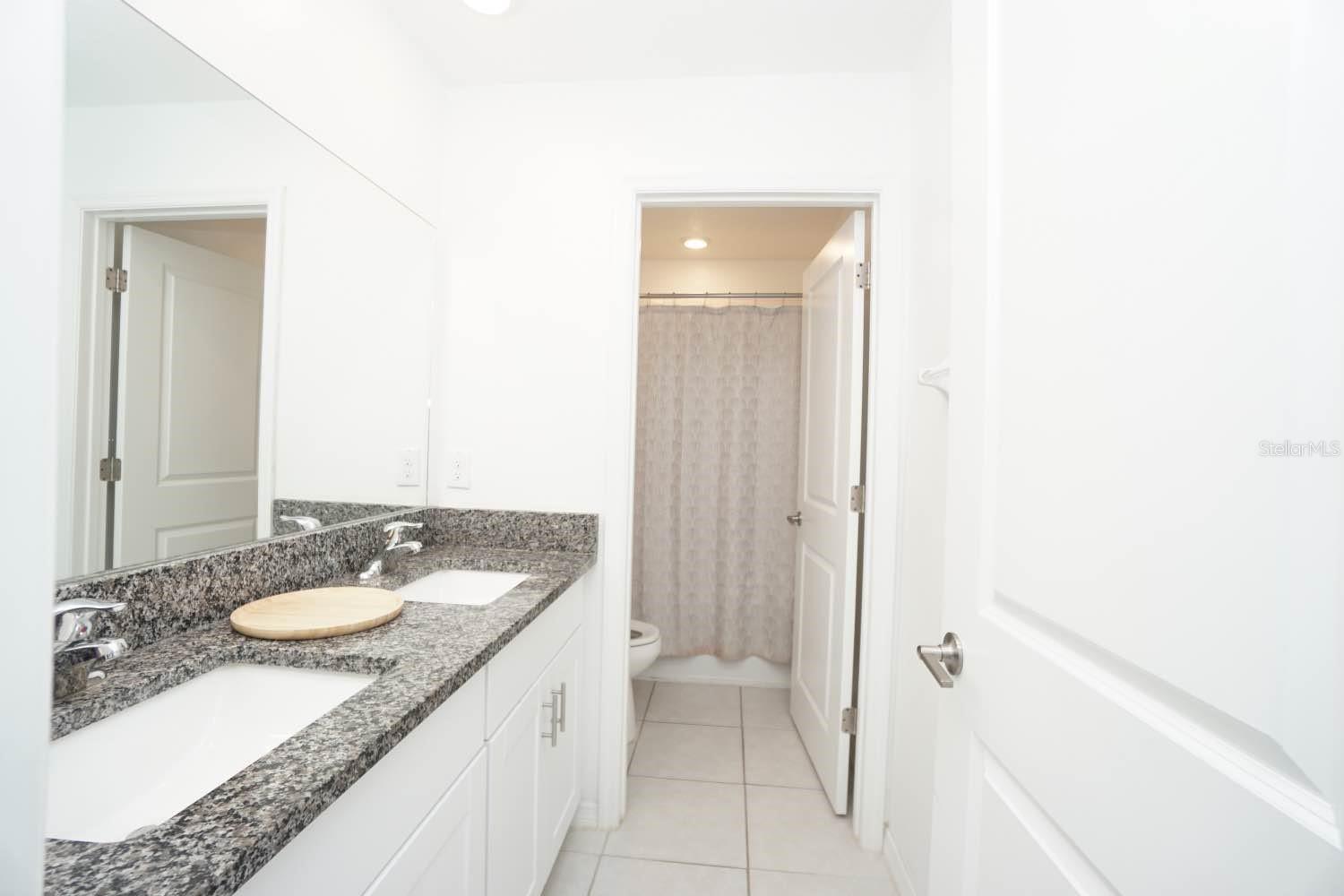 Image 10 of 27 For 6417 Ten Acre Court