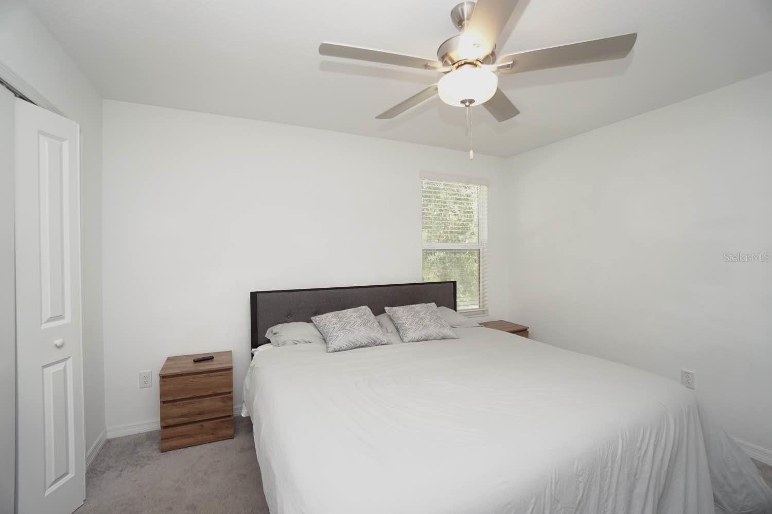 Image 22 of 27 For 6417 Ten Acre Court