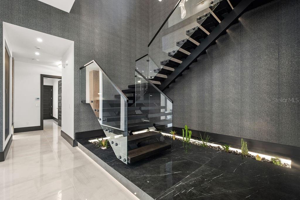 Image 10 of 83 For 5074 Isleworth Country Club Drive