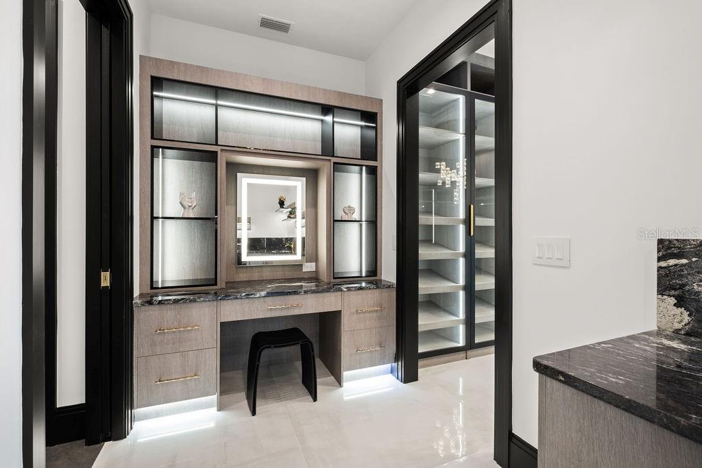 Image 32 of 83 For 5074 Isleworth Country Club Drive