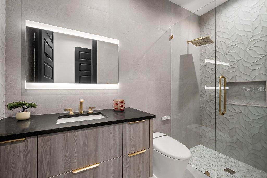 Image 42 of 83 For 5074 Isleworth Country Club Drive